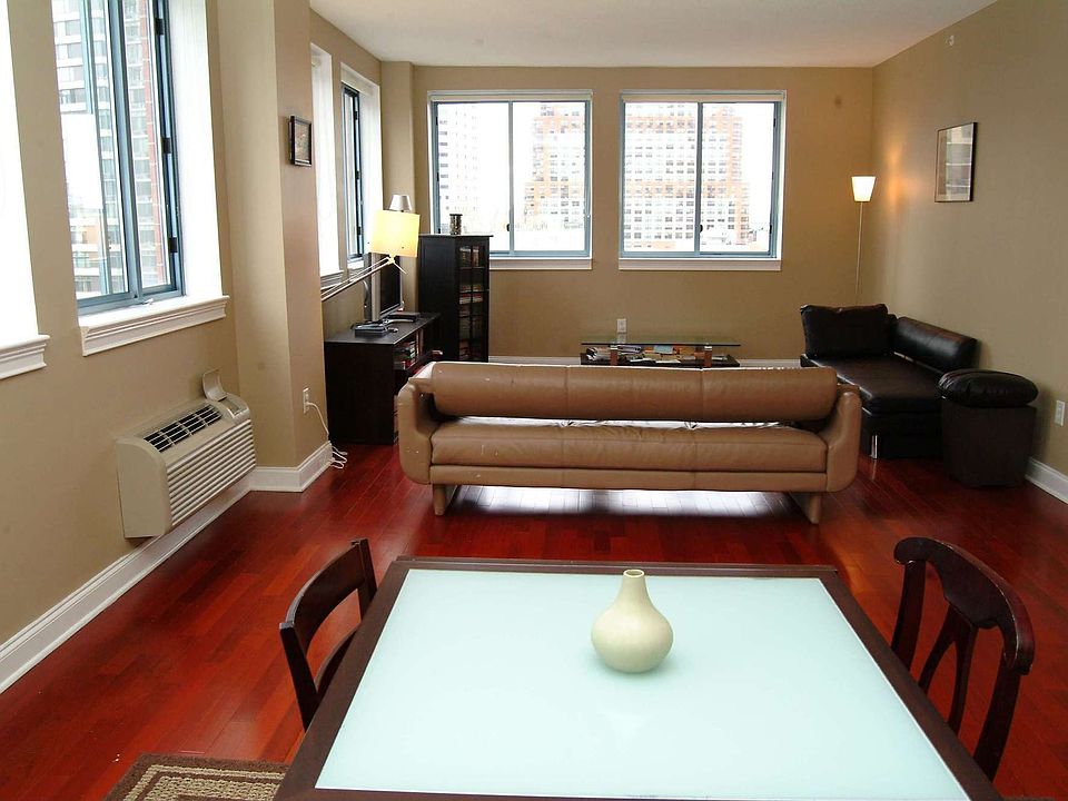 Seating room