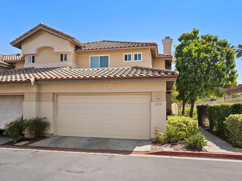 1st image of 2259 Lago Ventana