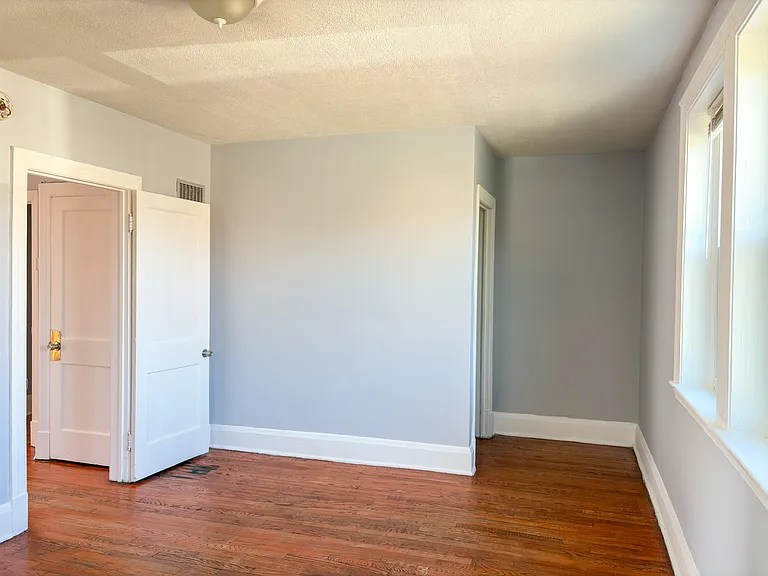 922 Calwell Rd #2 — Photo 7