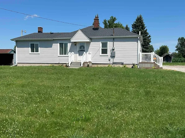 1451 Ruff Rd, Saginaw, MI 48601