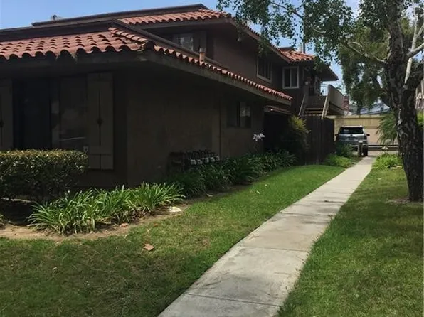 2315 Joana Dr #4, Santa Ana, CA 92705