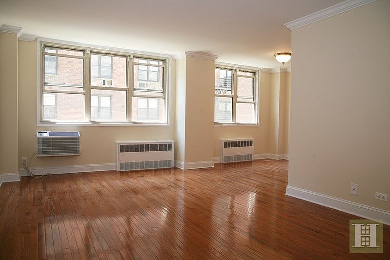 1st image of 222 E 19th St APT 4B