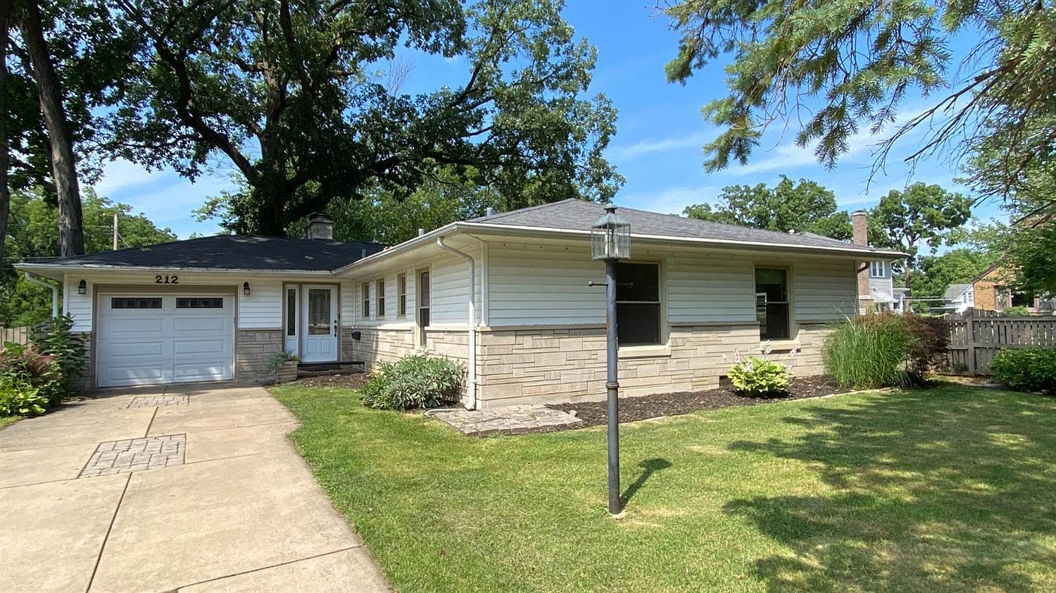 212 Ellendale Pkwy, Crown Point, IN 46307 MLS 533155 Zillow