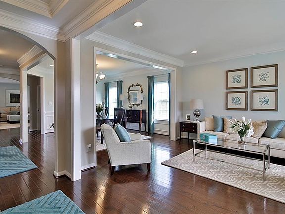3rd image of 4611 Pebble Creek Ct