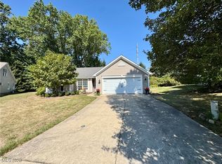 4072 Lindbergh Ave NW, Canton, OH