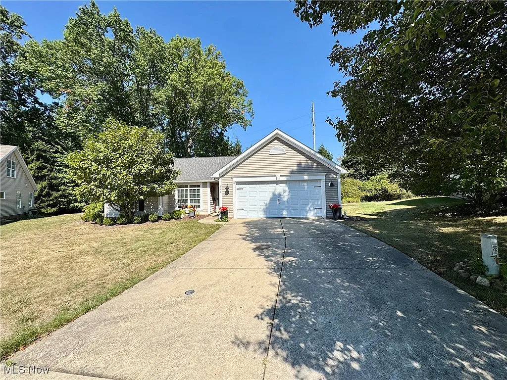 4072 Lindbergh Ave NW photo 1