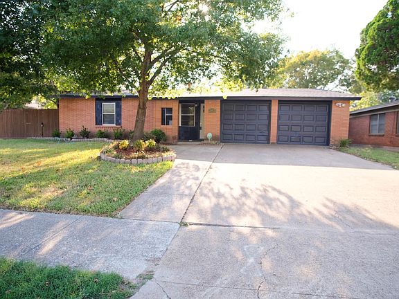 2nd image of 2801 Brockbank Dr