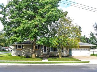 108 Hazel St, Rothschild, WI 54474