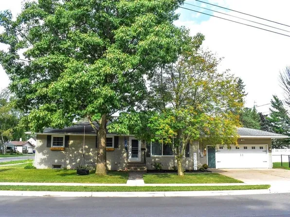 108 HAZEL STREET, Rothschild, WI 54474