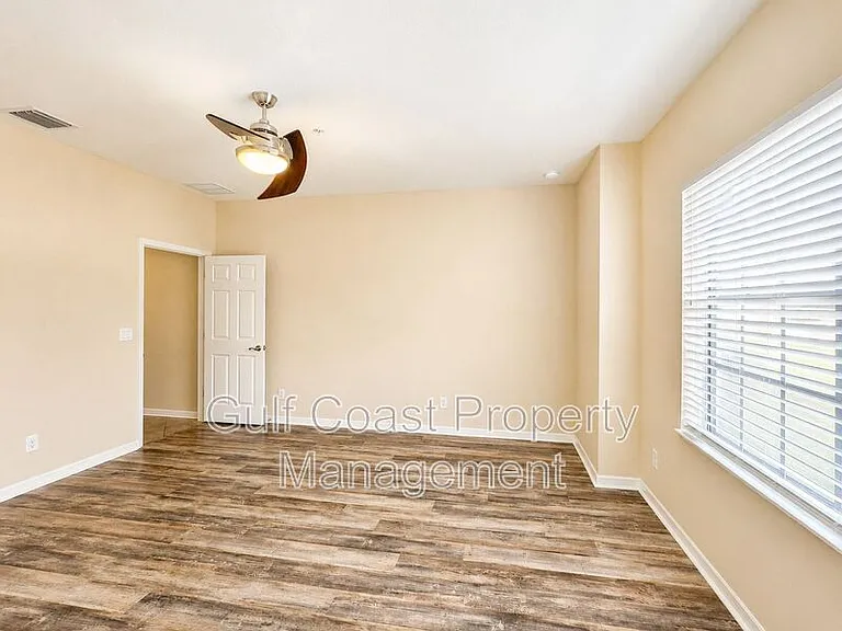 4113 Overture Cir — Photo 8