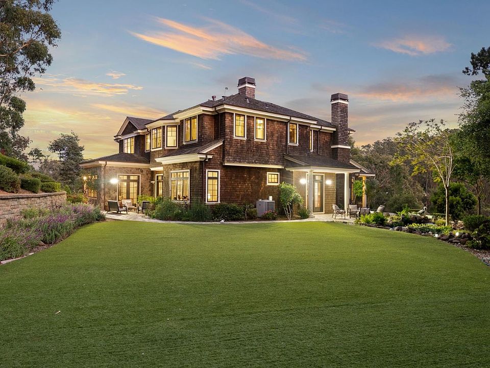 1st image of 15 Jewell Pl