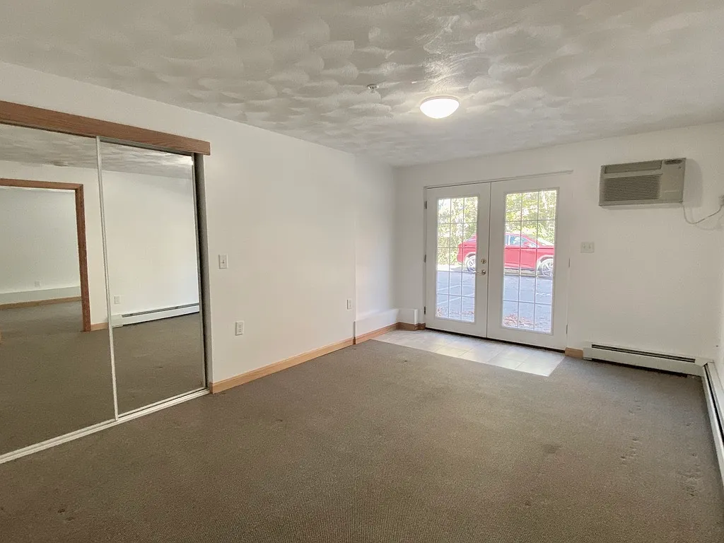 2 bed, 816 sqft, $1,900 — Photo 4