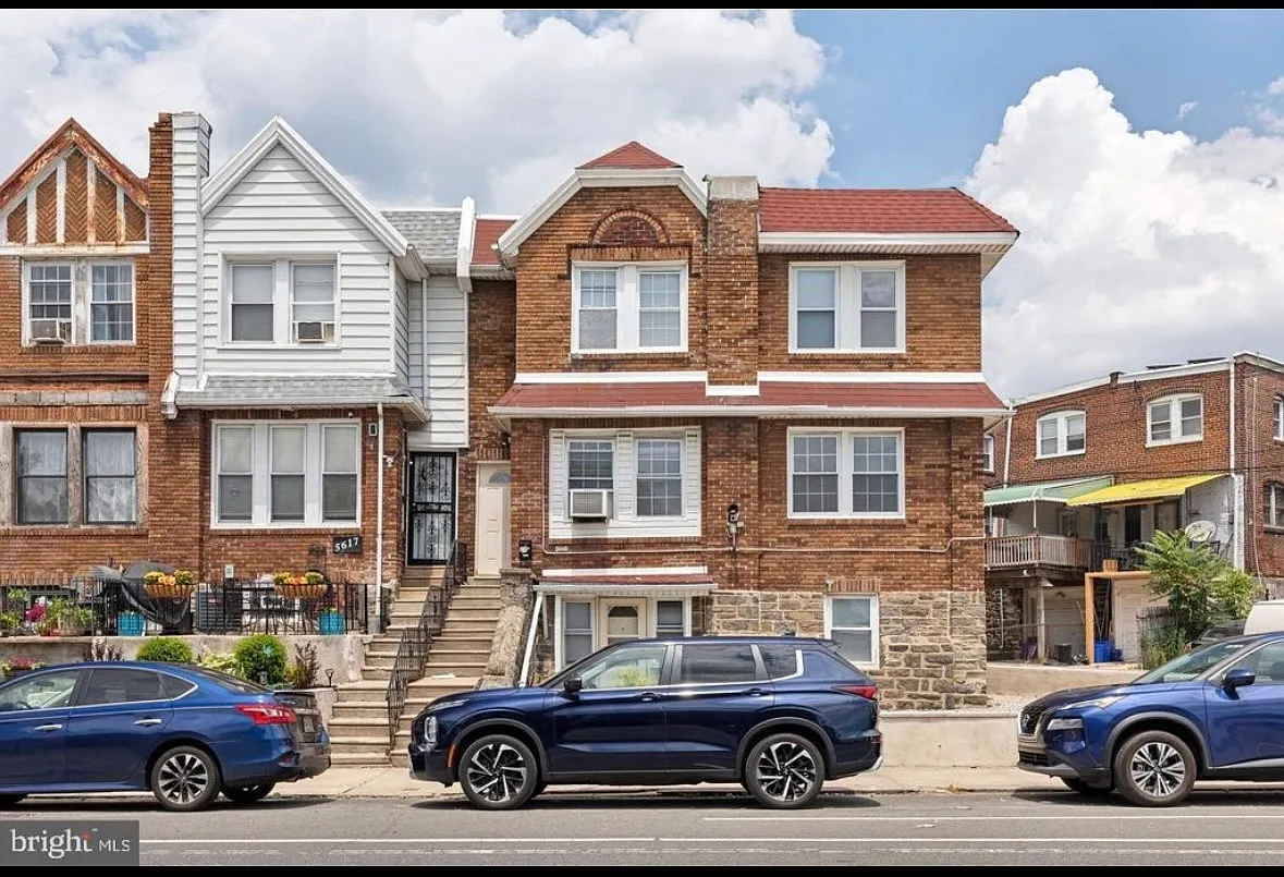2 bed, 950 sqft, $1,250 — Photo 1