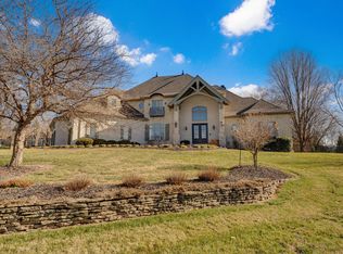 4552 E Spruce Drive, Springfield, MO 65809