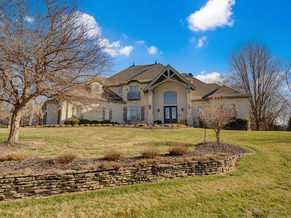 4552 E Spruce Drive, Springfield, MO 65809