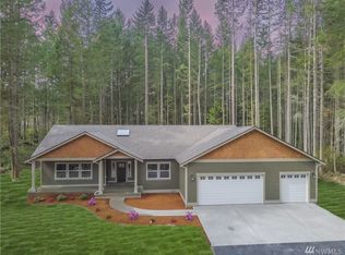 38559 Benchmark Ave NE, Hansville, WA 98340