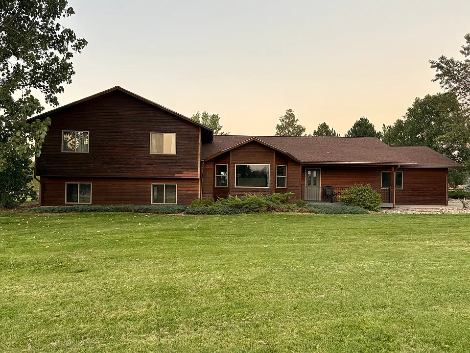 383 Mountain Springs Rd