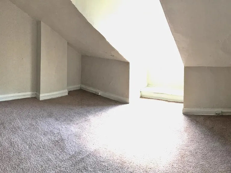 125 S 22nd St — Photo 5