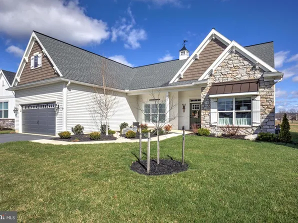 133 Wyndale Dr, Ephrata, PA 17522
