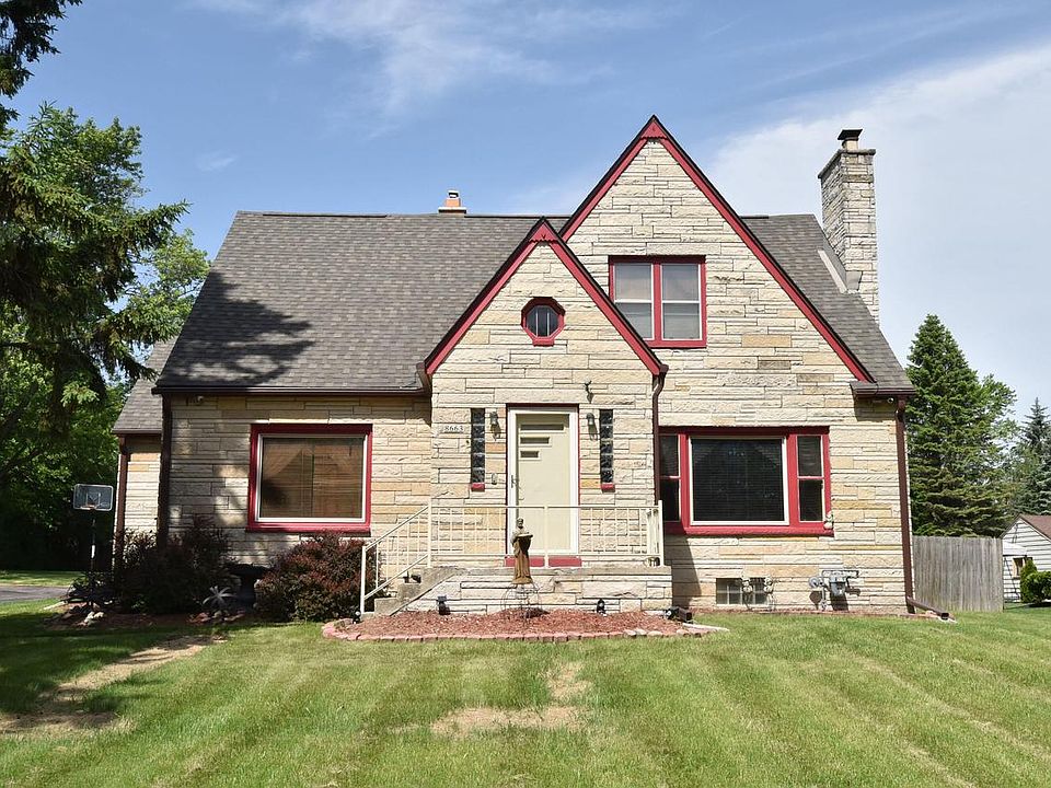 8663 N 60th St Brown Deer WI 53223 MLS 1799765 Zillow 8663-n-60th-st-brown-deer-wi-53223-mls-1799765-zillow