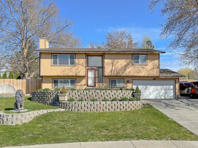 5132 Owl Ct, West Richland, WA, 99353