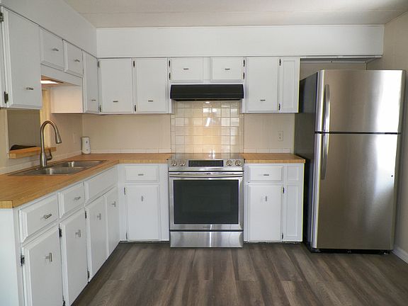 2nd image of 160 Tranquility Pl