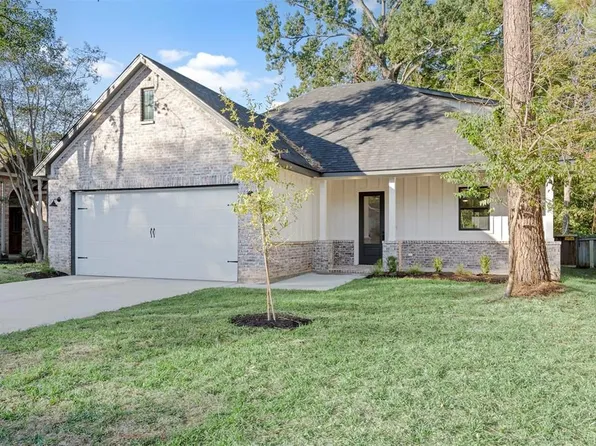 3339 Dunes Cir, Montgomery, TX 77356
