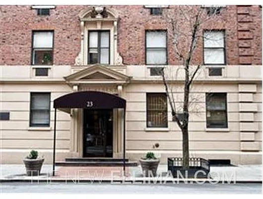 Rented by Douglas Elliman | media 8