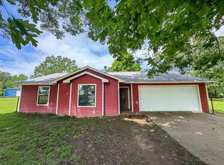 112 County Road 2128, Atlanta, TX 75551