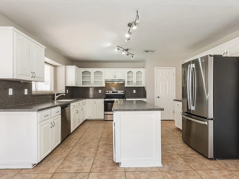 4214 E Saltsage Dr — Photo 6