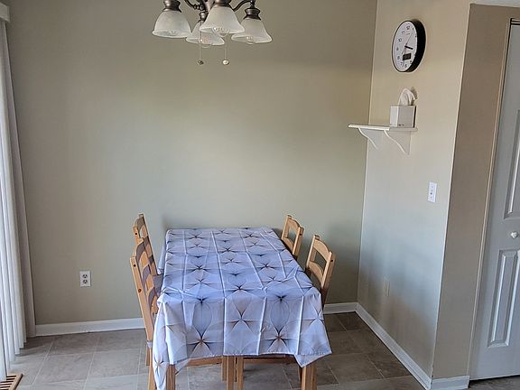 Breakfast nook