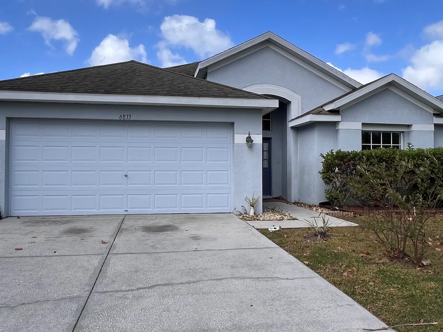 6833 Runner Oak Dr — Photo 1