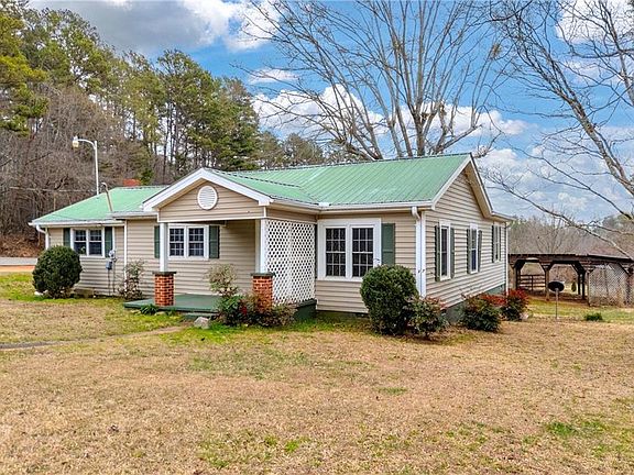 2nd image of 1707 Buena Vista Dr