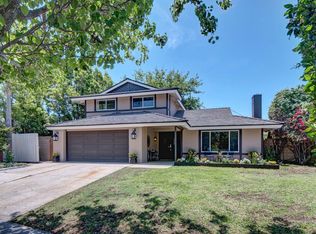 24012 Alderglen Dr, Lake Forest, CA 92630