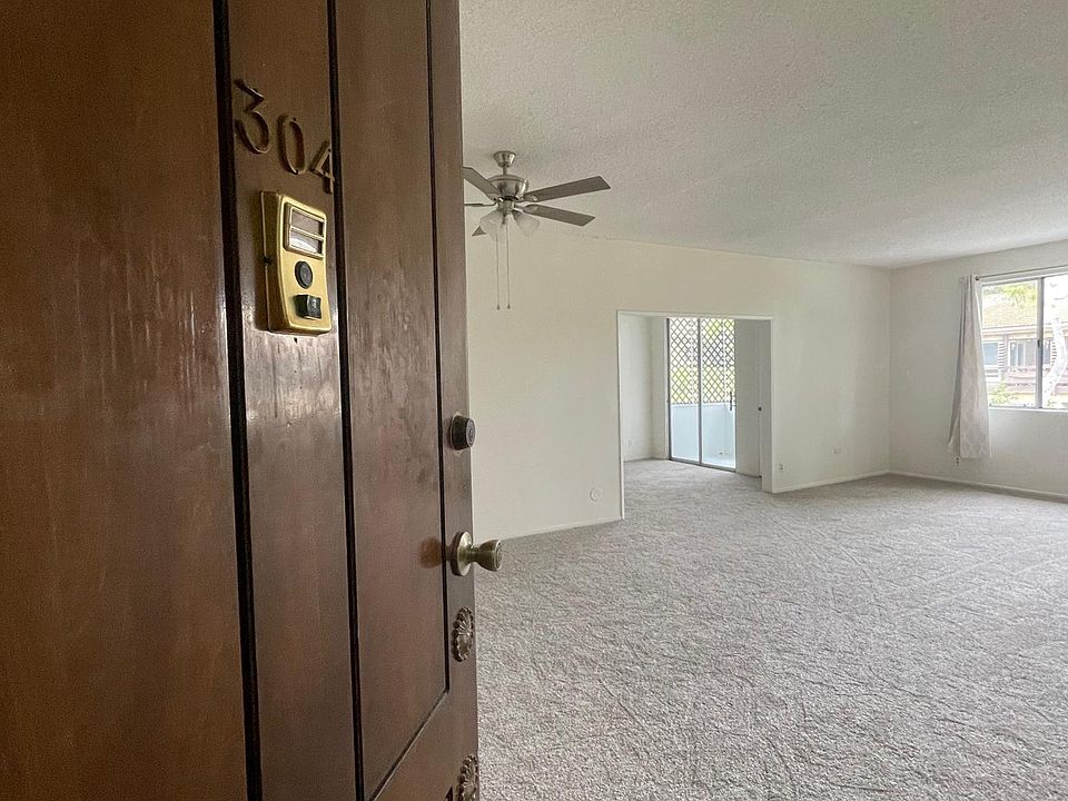 1st image of 6174 Buckingham Pkwy Unit 304