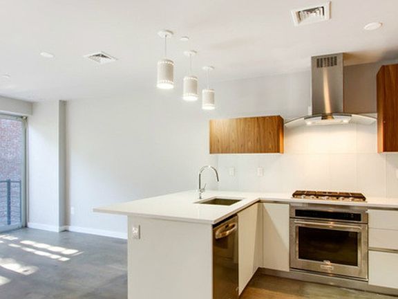 4th image of 294 12th St #3C