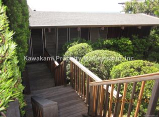 1409 Ohialoke St, Honolulu, HI 96821