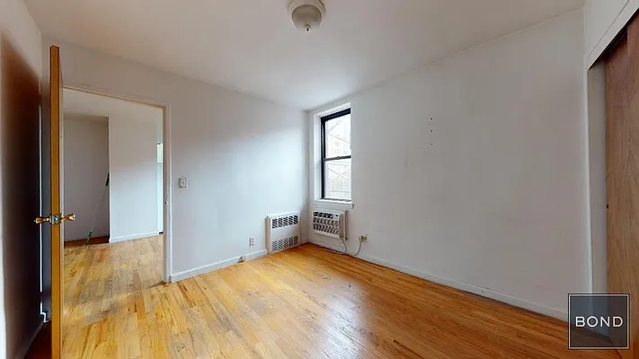 Rented by Bond New York | media 5