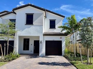 267 SW 159th Pl #267, Hollywood, FL 33027