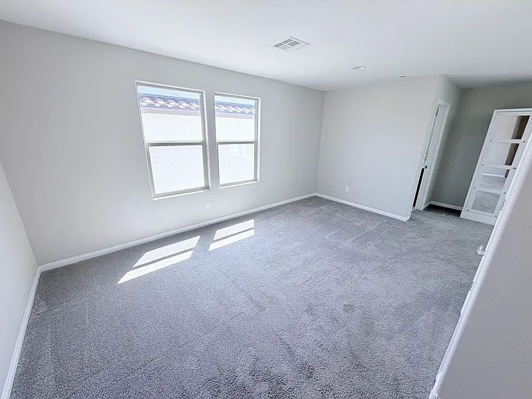 10025 Desert Bighorn Ct — Photo 37