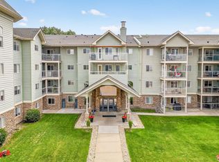 9995 93rd Ave #202, Fort Saskatchewan, AB T8L1N5