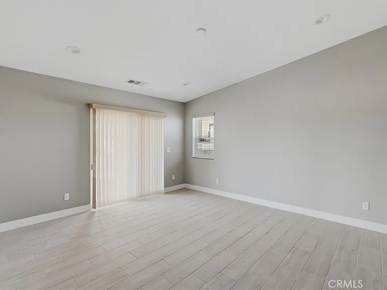 12415 Sycamore St #3 — Photo 14