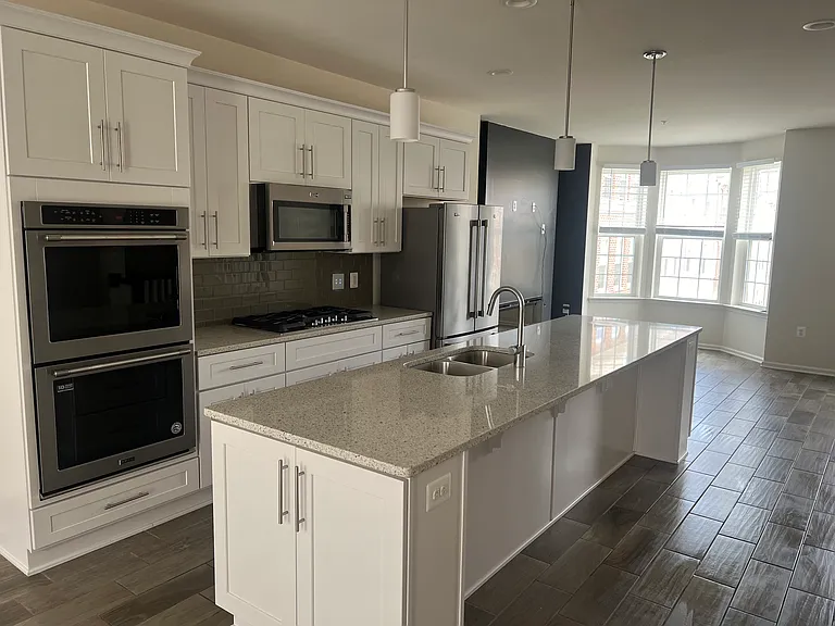 5331 Greenwich Cir — Photo 21