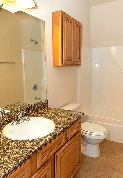 1469 Bentley Cir — Photo 11