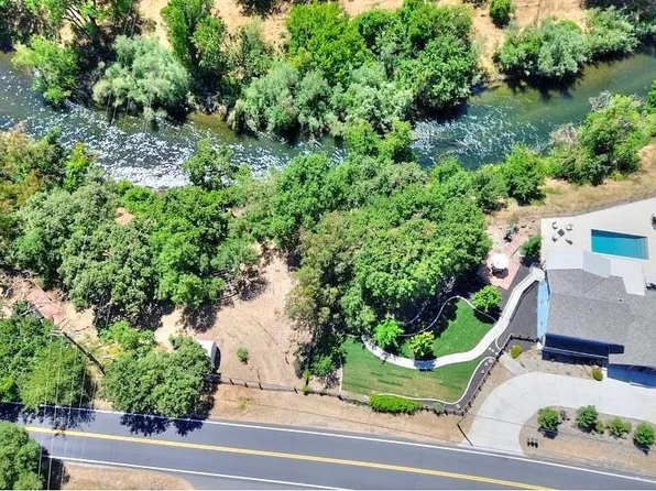 10906 Rodden Rd, Oakdale, CA 95361