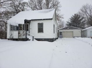 1305 Babcock Ave, Cumberland, WI 54829