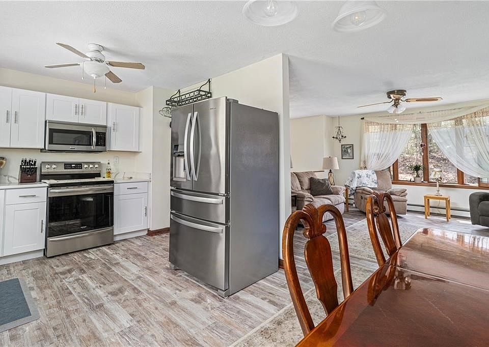 1st image of 41 Tall Timber Dr