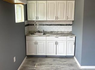 29 Finlay Pl FLOOR 2, Newark, NJ 07106