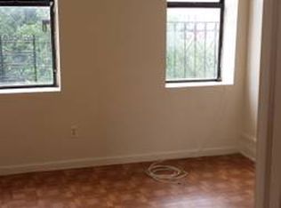 786 E 182nd St APT 2G, Bronx, NY 10460