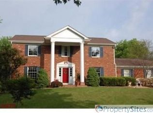 15058 Manor Creek Dr, Chesterfield, MO 63017